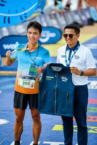 BIB: 100, 204
                            <button type="button" onclick="openModal(22751079)" class="btn btn-primary btn-sm float-right btn-popup" data-toggle="modal" data-target=".modal-high-quality">
                        <i class="fas fa-shopping-cart"></i> Add to Cart
                    </button>
                                            <button type="button" onclick="isThisMe(22751079, true)" class="btn btn-success btn-sm float-right btn-popup btn-isme hidden" data-toggle="tooltip" data-placement="bottom" title="นี่คือรูปของคุณใช่ไหม คลิกที่นี่เพื่อเอาเข้าอัลบั้ม">
                        <i class="fas fa-plus"></i> Add to album
                    </button>
                    <button type="button" onclick="isThisMe(22751079, false)" class="btn btn-warning btn-sm float-right btn-popup btn-isnotme hidden">
                        <i class="fas fa-ban"></i> Remove from album
                    </button>